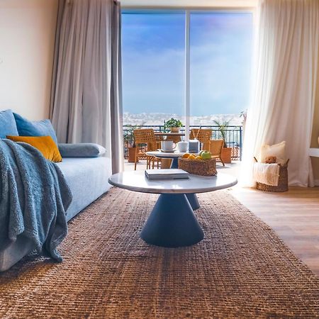 Wellclub - Wellness Family Experience - Seaview Hotel Paphos Exterior photo