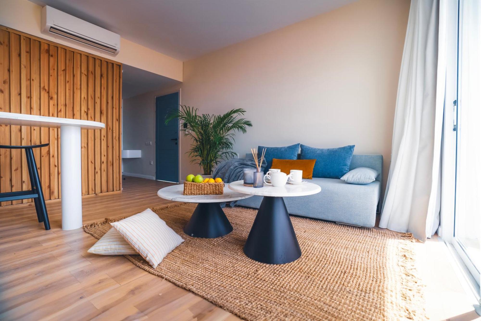 Wellclub - Wellness Family Experience - Seaview Hotel Paphos Exterior photo
